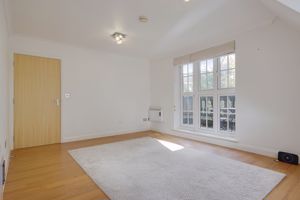 Lounge- click for photo gallery